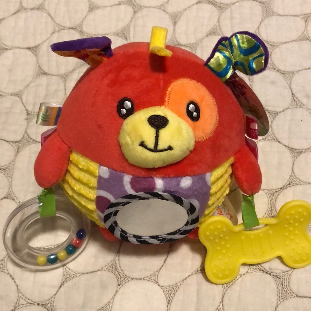 Happy Monkey NWT sensory rattle puppy toy ball